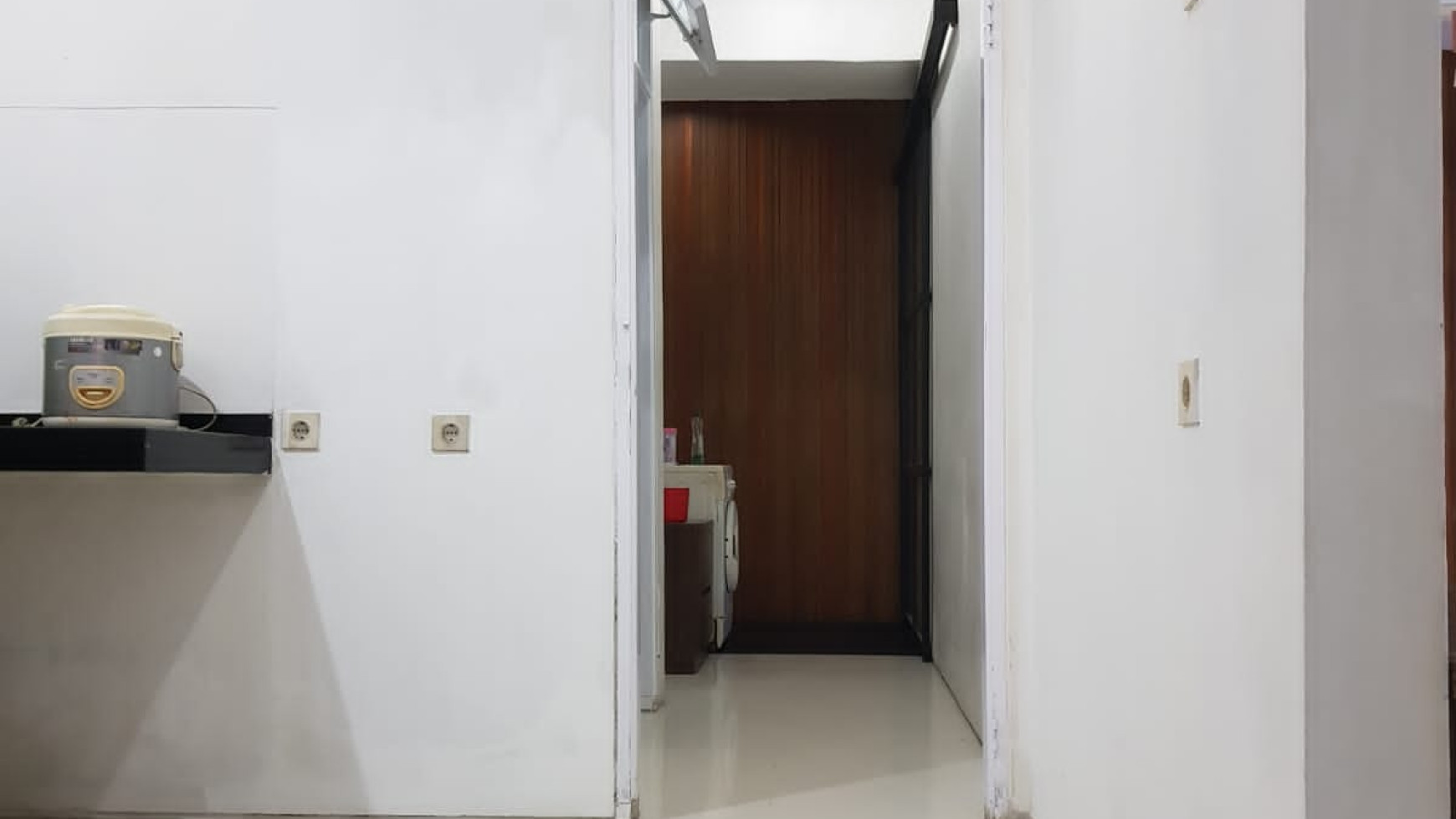 Rumah Semi Furnished Siap Huni di Lokasi Strategis di tengah Kota Jababeka