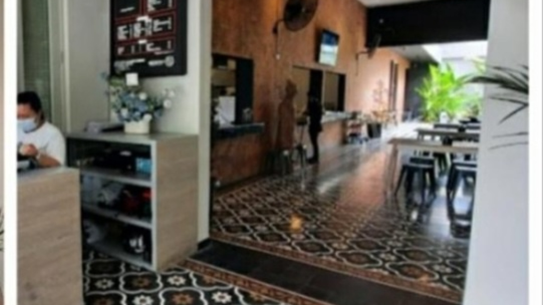 Dijual Rumah Diponegoro Surabaya Pusat- Baru Renov INSTAGRAMABLE Cantik Cocok buat Segala Usaha + Parkiran LUAS - Best Price TerMURAH