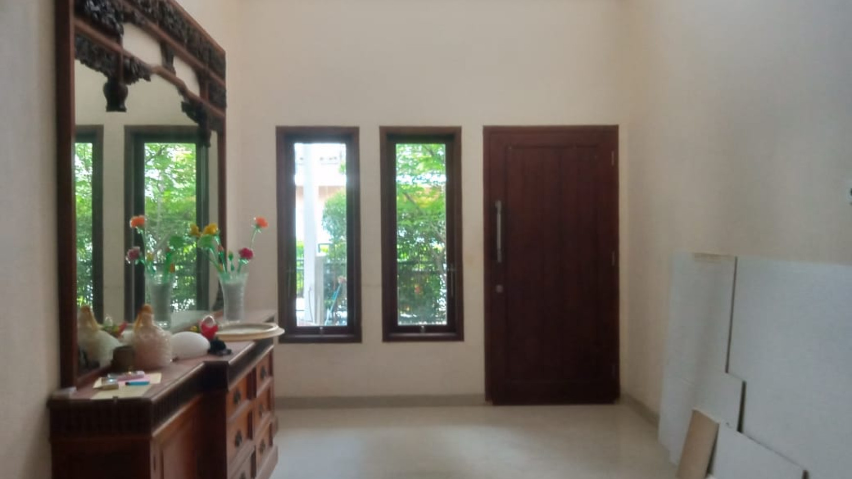 Rumah Cantik Minimalis di Bintaro