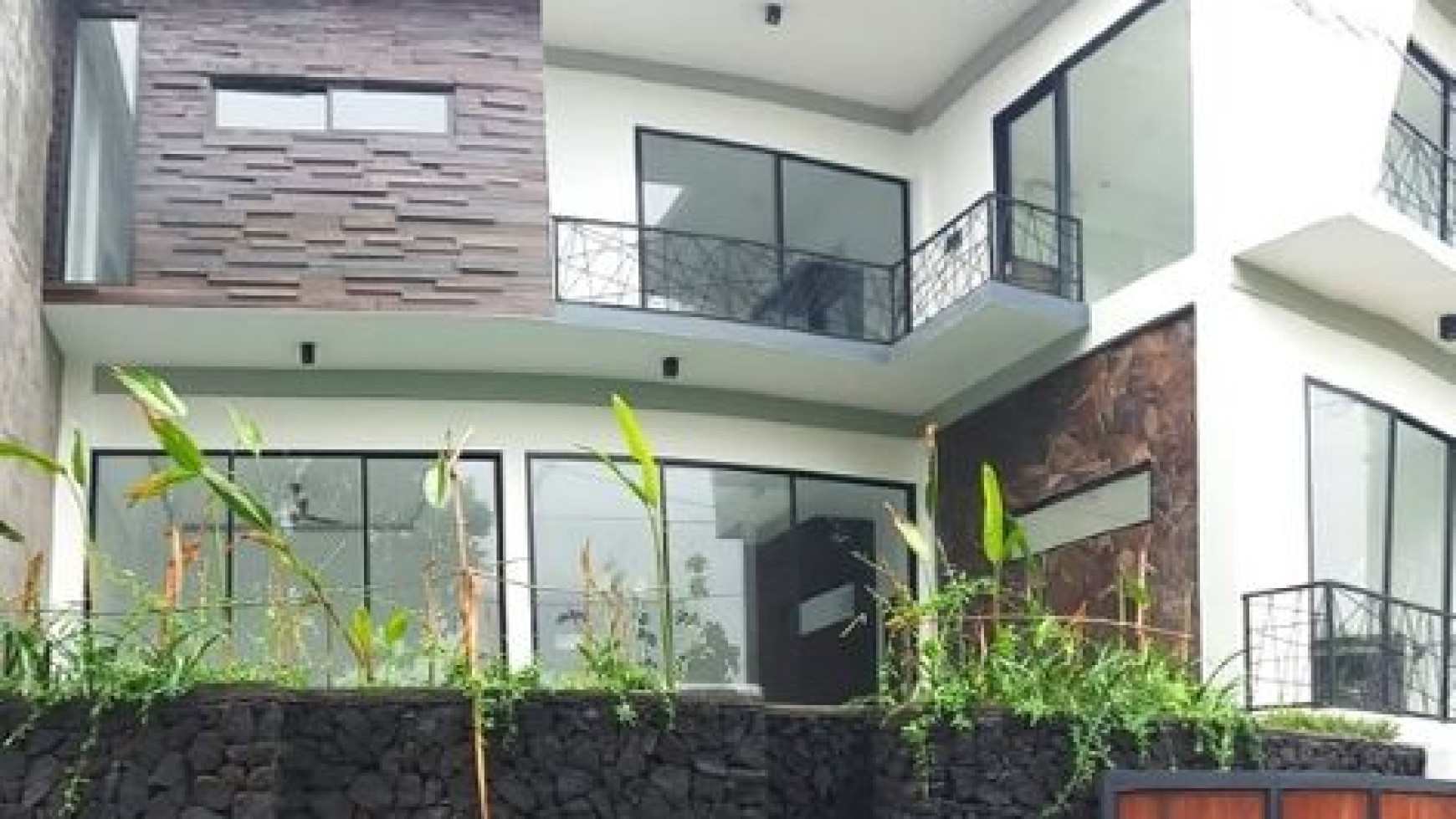 A Beautiful Brand New Villa In Jimbaran