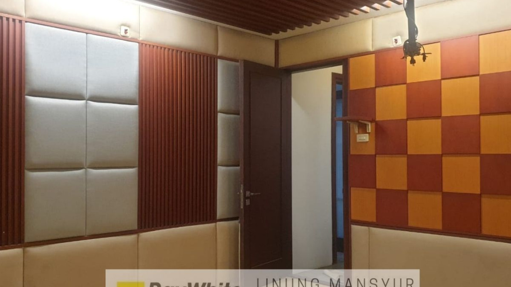 Rumah Cantik Minimalis Siap Huni di  Lebak Bulus