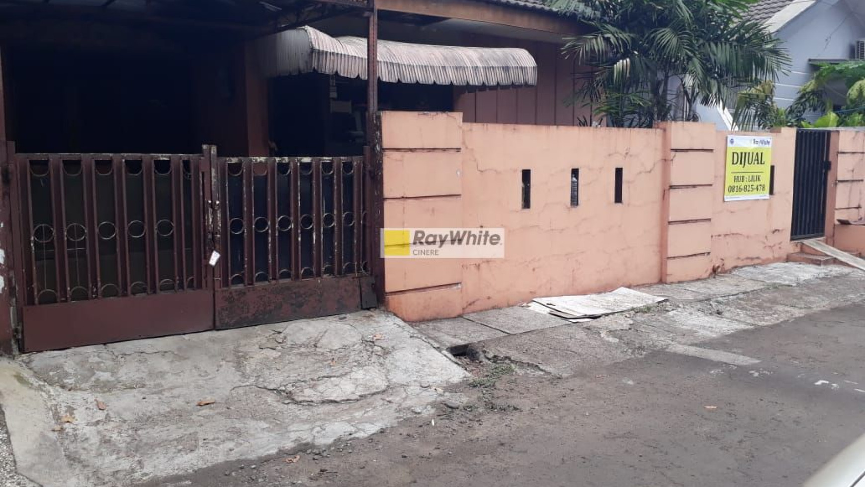 Rumah Lama, Murah. Dijual Cepat di Cinere