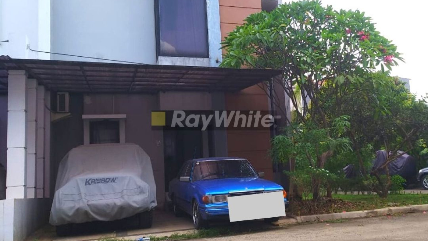 Rumah modern dengan fasilitas umum lengkap di Rempoa