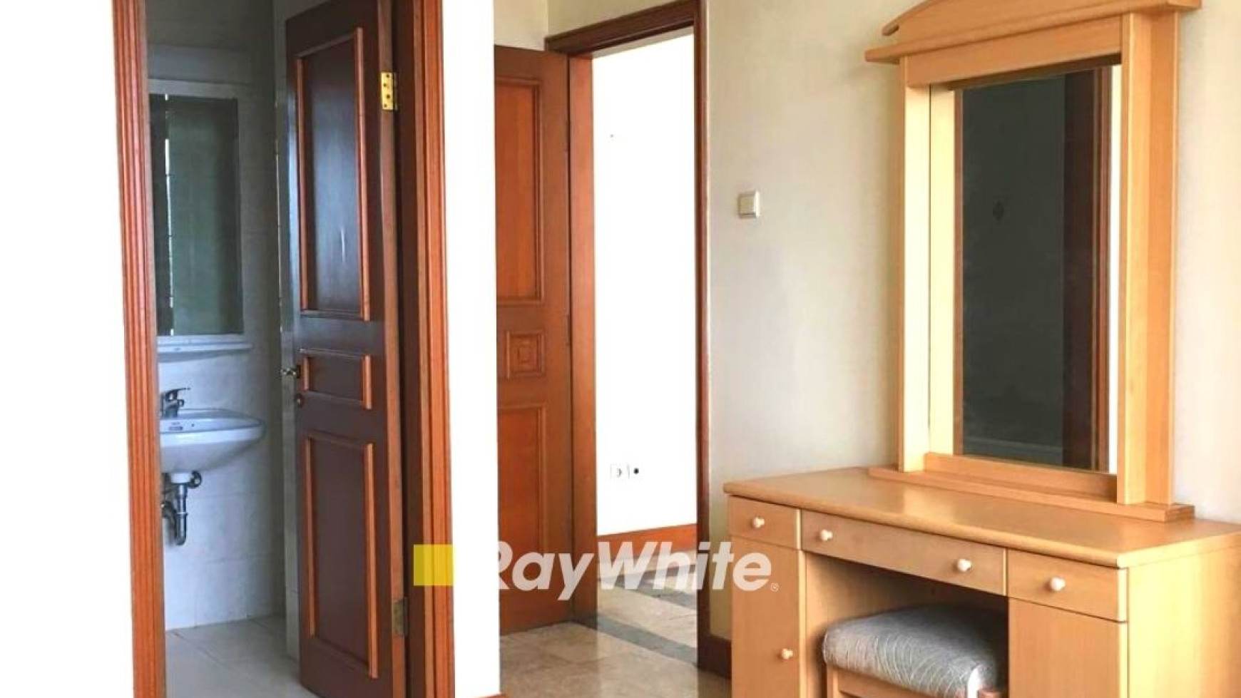 Apartment Bumimas Di Cilandak Jakarta Selatan