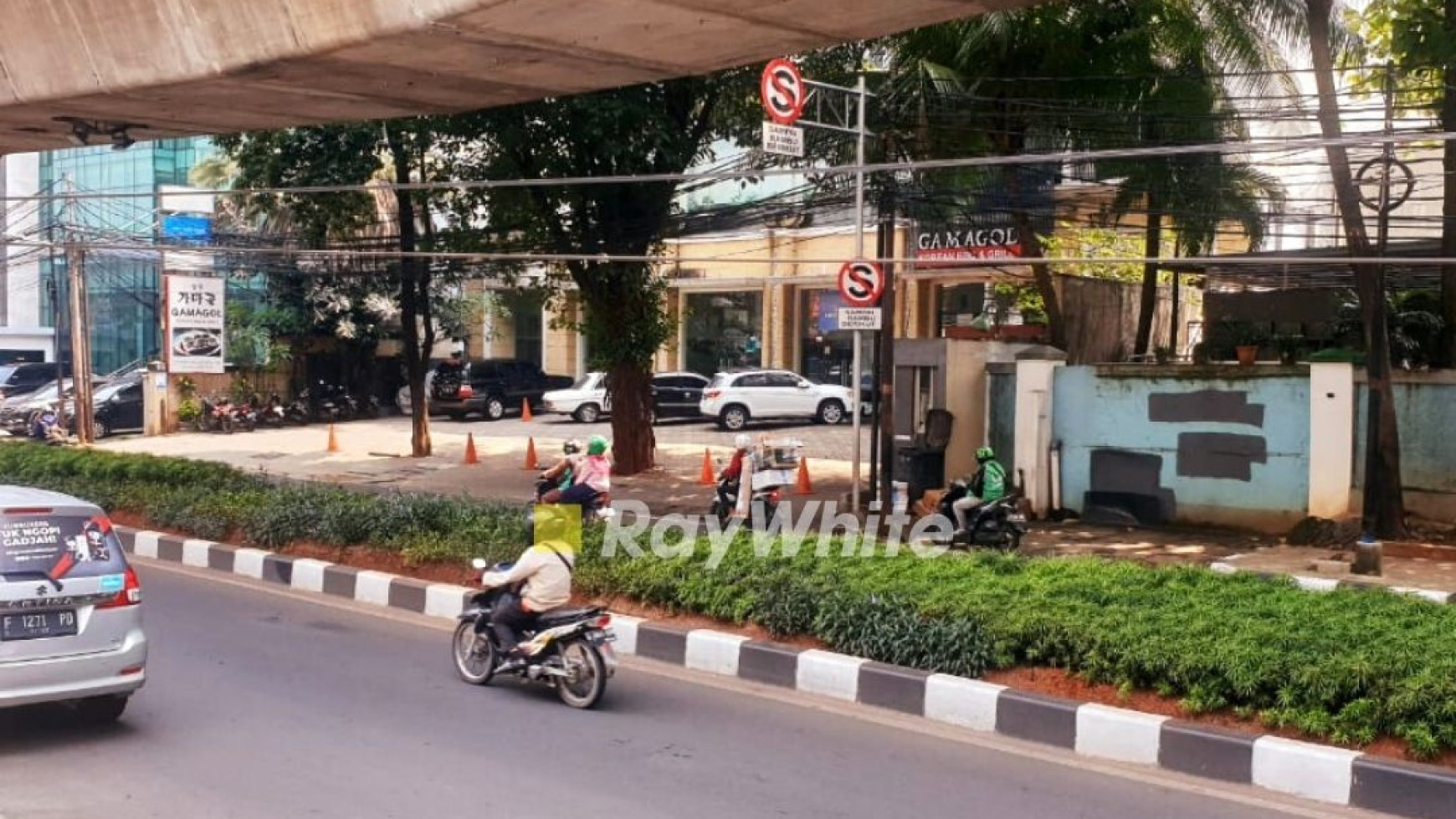 Ruko Di WolterMangonsidi Santa Cocok Untuk kantor, Tempat Usaha Dan Klinik Dokter