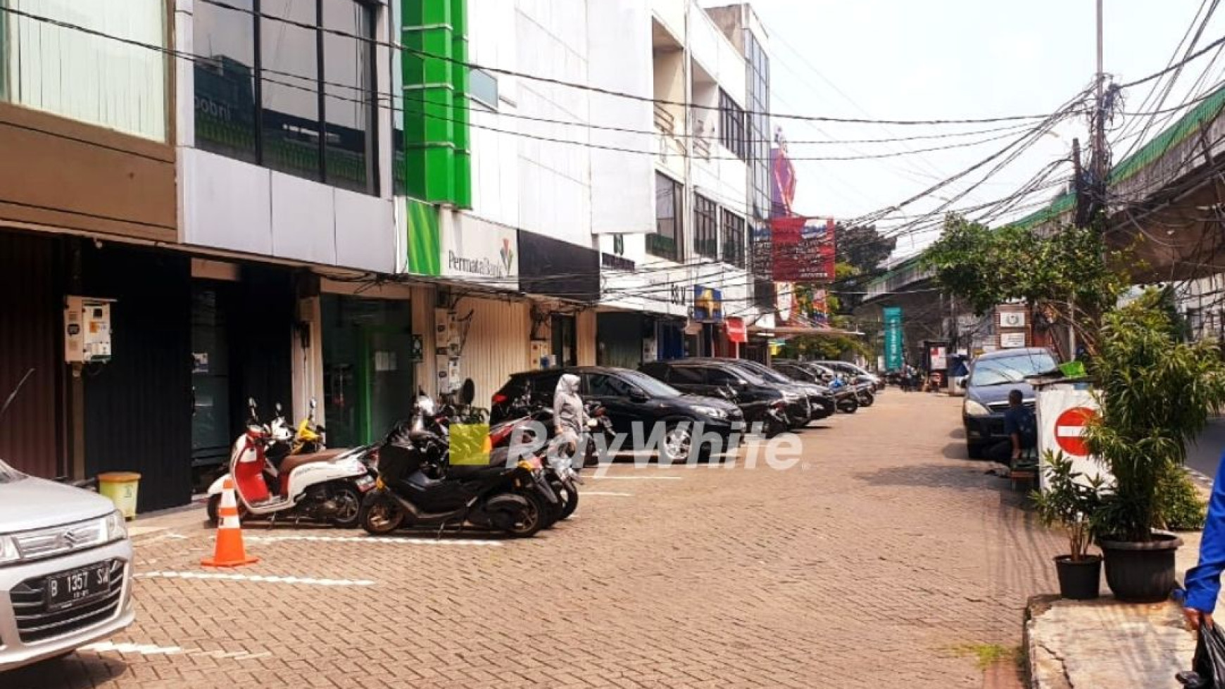 Ruko Di WolterMangonsidi Santa Cocok Untuk kantor, Tempat Usaha Dan Klinik Dokter