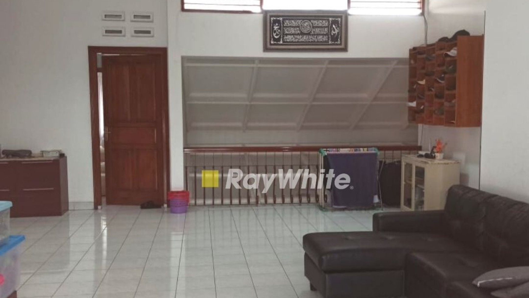 Rumah Nyaman dan Terawat Di Lebak Bulus