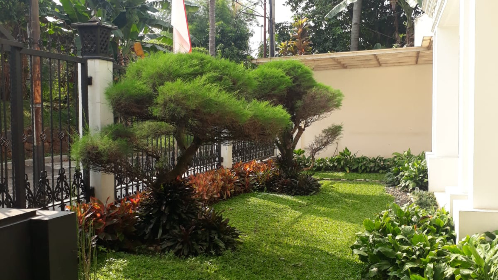 Rumah Mewah Siap Huni Di Cinere.