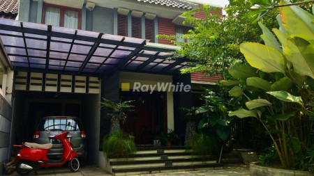 Rumah Nuansa Asri Dan Angin Sepoi Di Bali View, Cirendeu