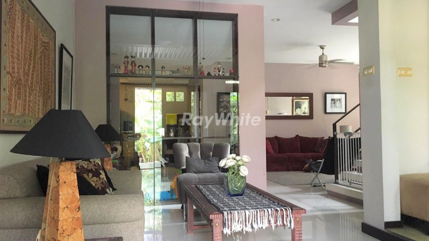 Rumah Nuansa Asri Dan Angin Sepoi Di Bali View, Cirendeu