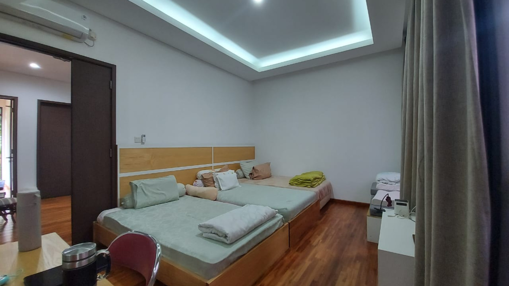 Rumah Modern Dalam Komplek Elit Dengan Smart Home System Di Lebak Bulus.