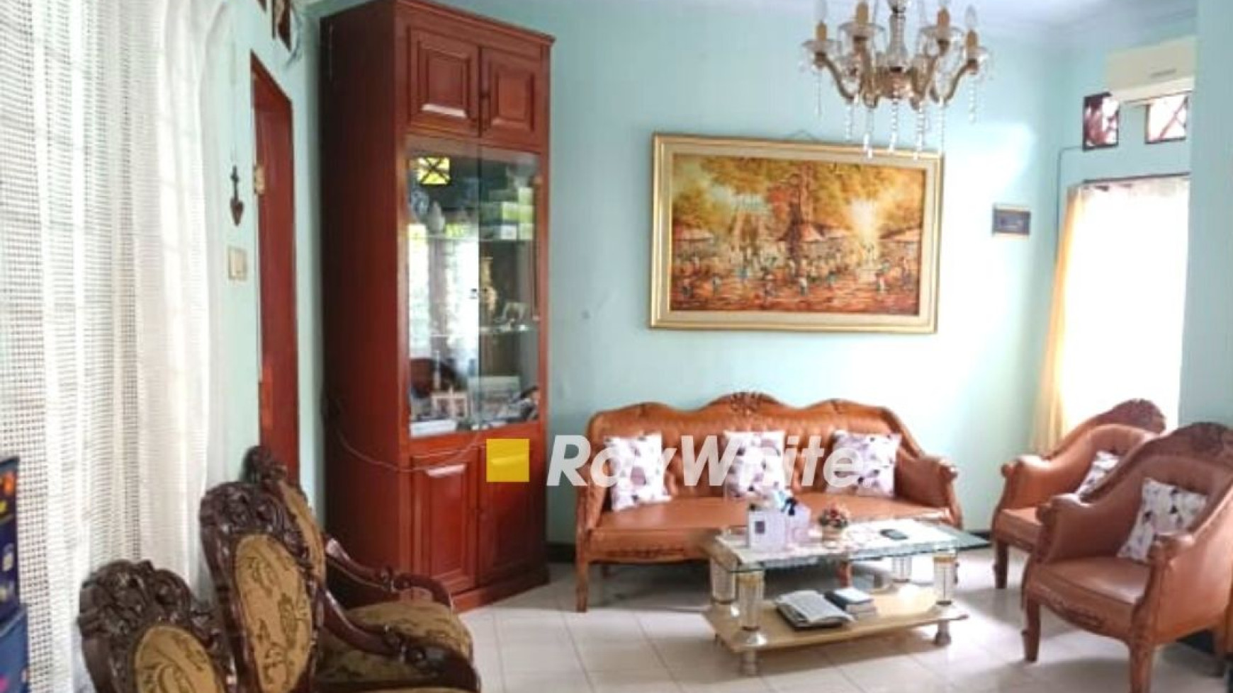 Rumah Minimalis Asri Di Cinere