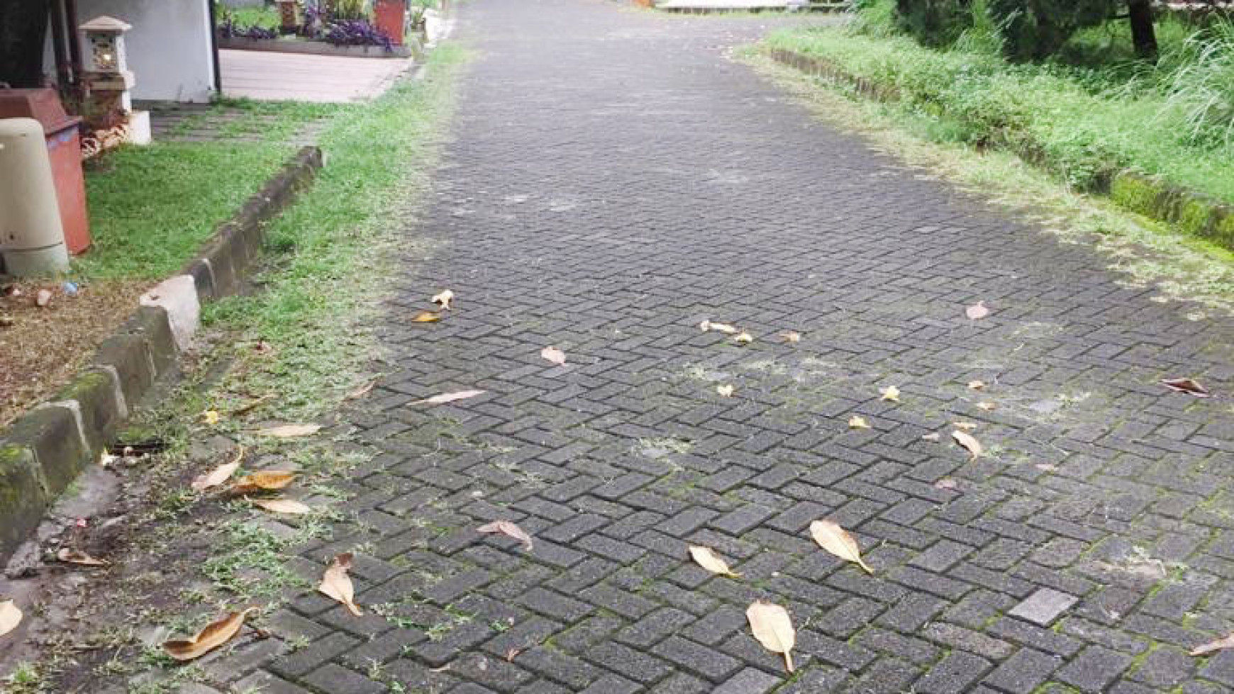 Rumah Bagus Di Cluster Kampung Ubud, Bali View Ciputat Tangerang Selatan