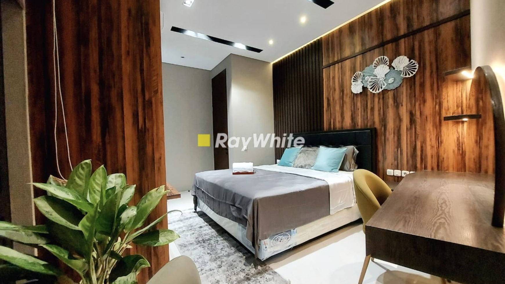 Rumah Brand New Smart Home System Furnished Di Bintaro