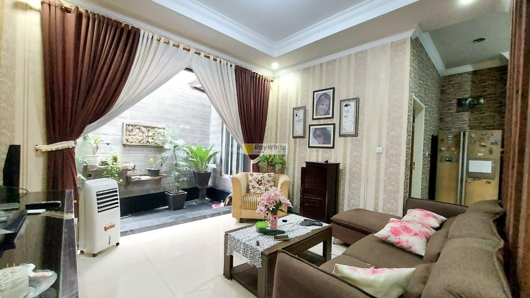 Rumah Cozy Mediteranian Style Siap Huni Dengan Harga Menarik di Bintaro Jaya