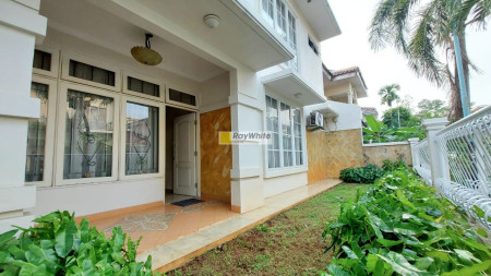 Rumah Cantik Siap Huni Harga Terjangkau Dalam Cluster Berkelas di Bintaro Jaya