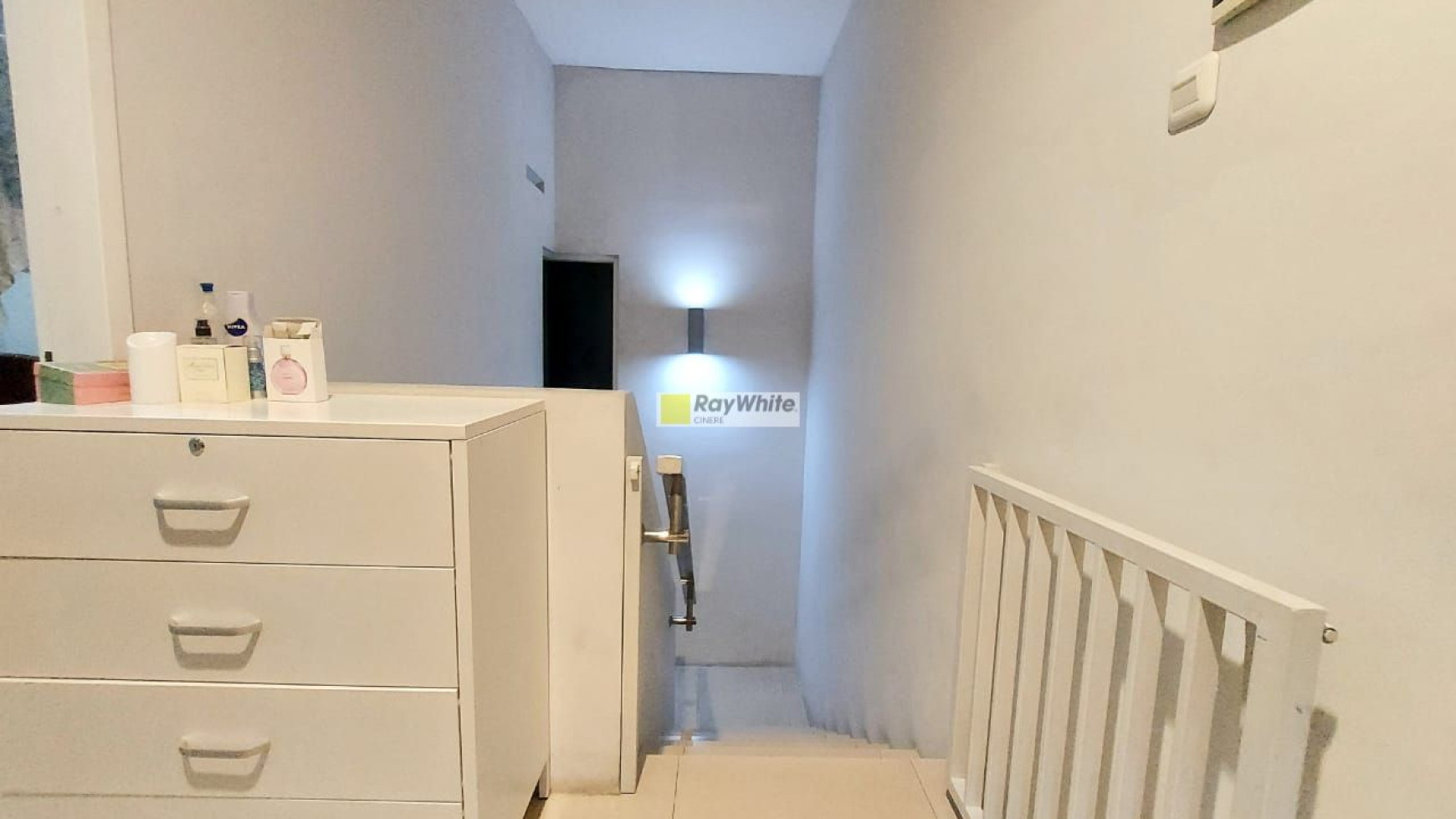 Rumah Modern Minimalis Siap Huni Harga Menarik Di Bintaro Jaya Sektor 9