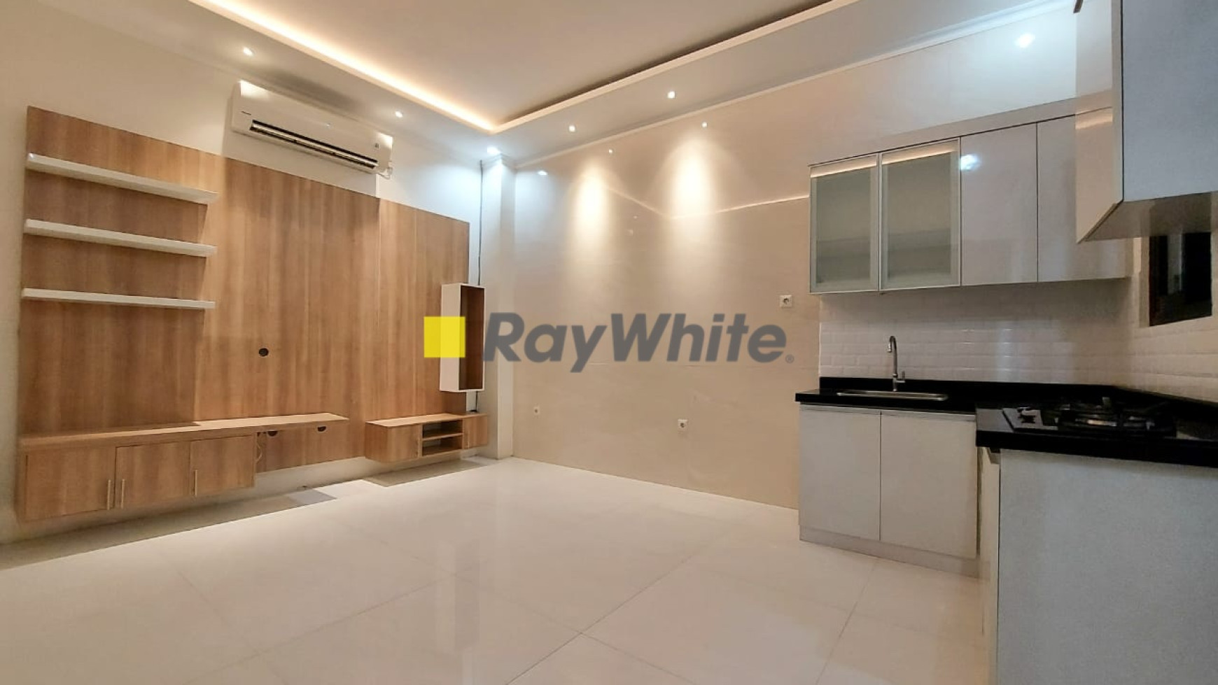 Rumah Modern Minimalis Style Siap Huni Dalam Town House Asri Di Cinere Dengan Harga Terjangkau