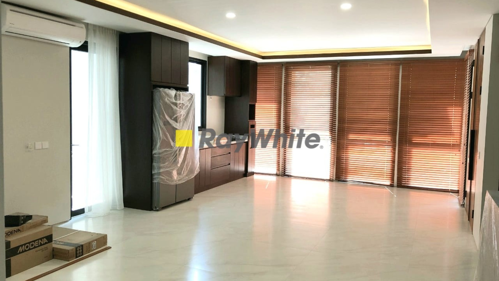 Rumah Ready Siap Huni Dalam Town House Asri Di Cipete