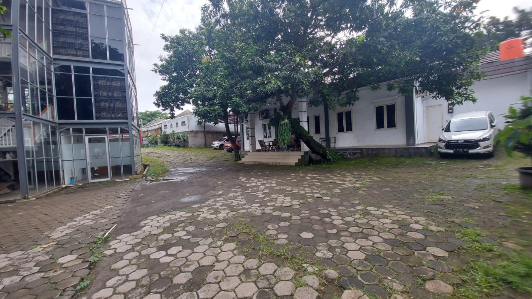 Margonda Djuanda Depok Luas 2925 Gedung Kantor Workshop Jalan Raya