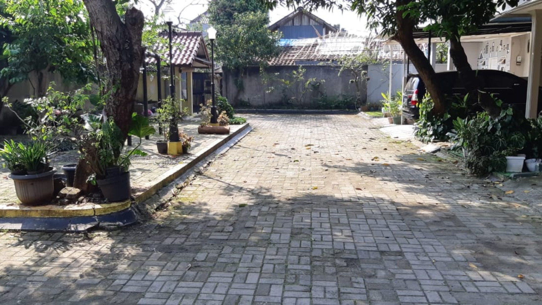 Rumah siap huni dalam perumahan di beruang ciputat