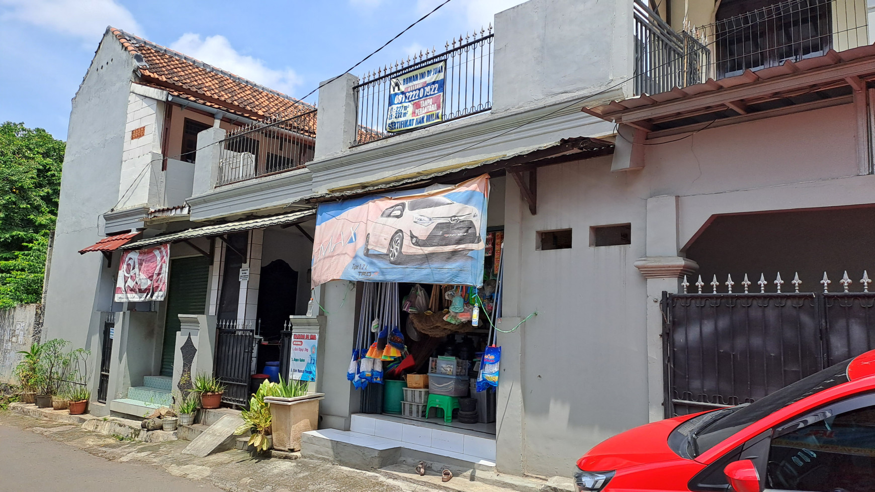 Dijual Rumah + Kos di Depok 