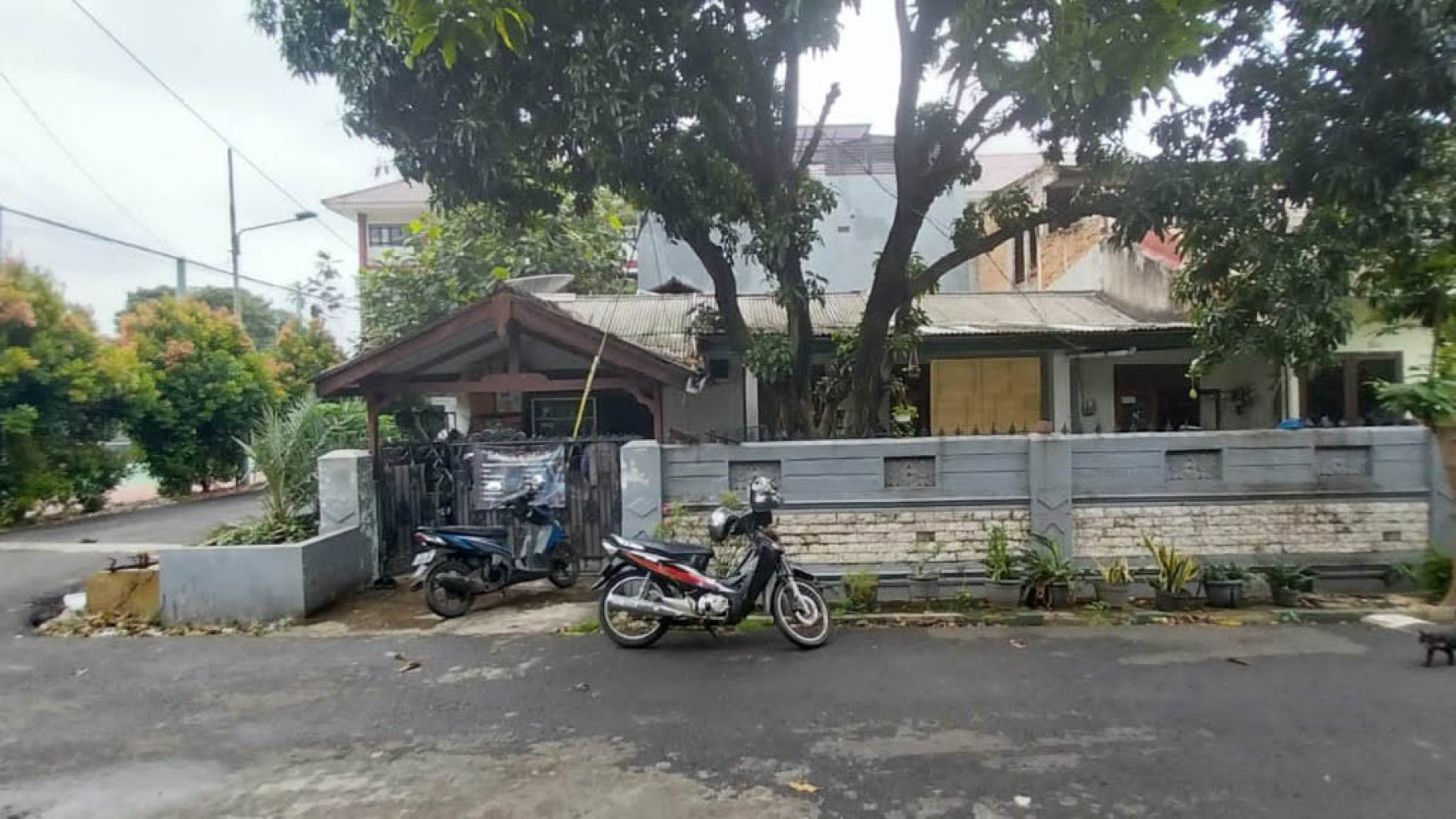 Rumah Rawa Badak Selatan, Koja, Jl Gelombang Luas 180m2