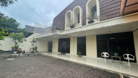 Rumah Kawasan Strategis Cocok Untuk Tempat Usaha Di Panglima Polim