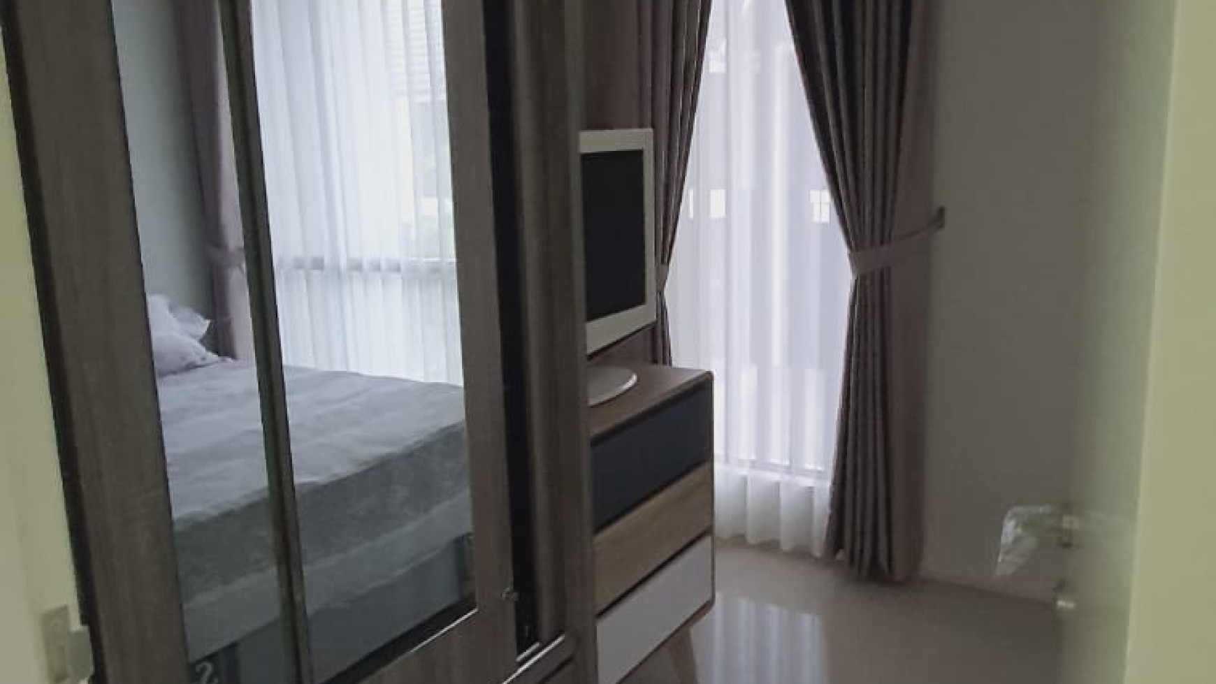 Dijual Rumah Siap huni Full Furnished di Northwest Lake Onega Deluxe 