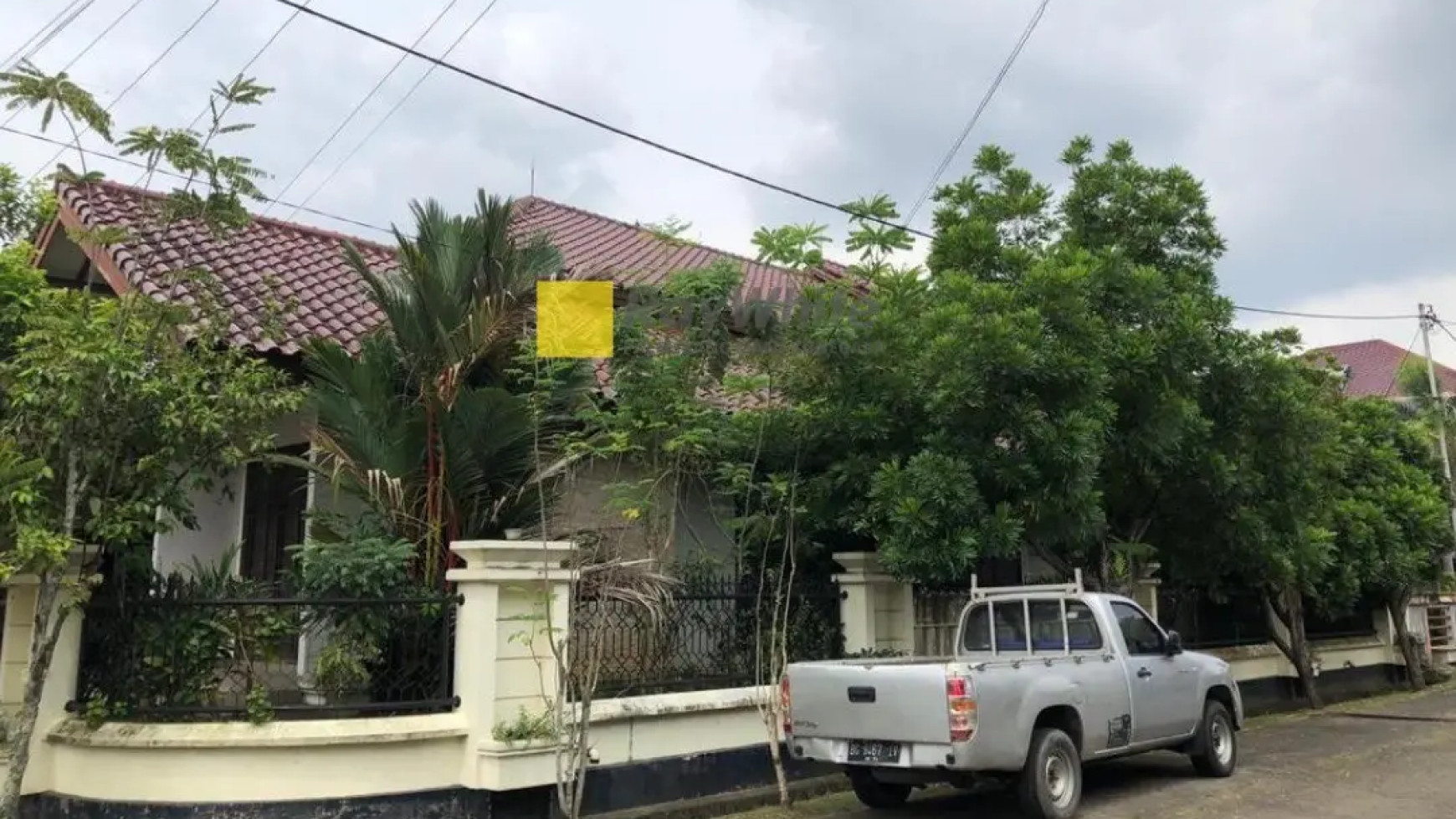 Di Jual Rumah di Jl. R. Sukamto (Komp. Permata Griya) Kel. 8 Ilir Kec. Ilir Timur II