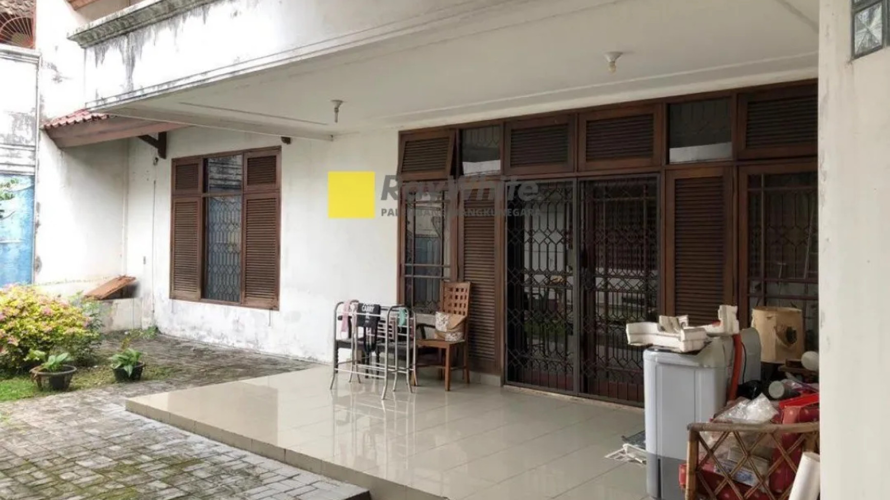 Di Jual Rumah di Jl. R. Sukamto (Komp. Permata Griya) Kel. 8 Ilir Kec. Ilir Timur II