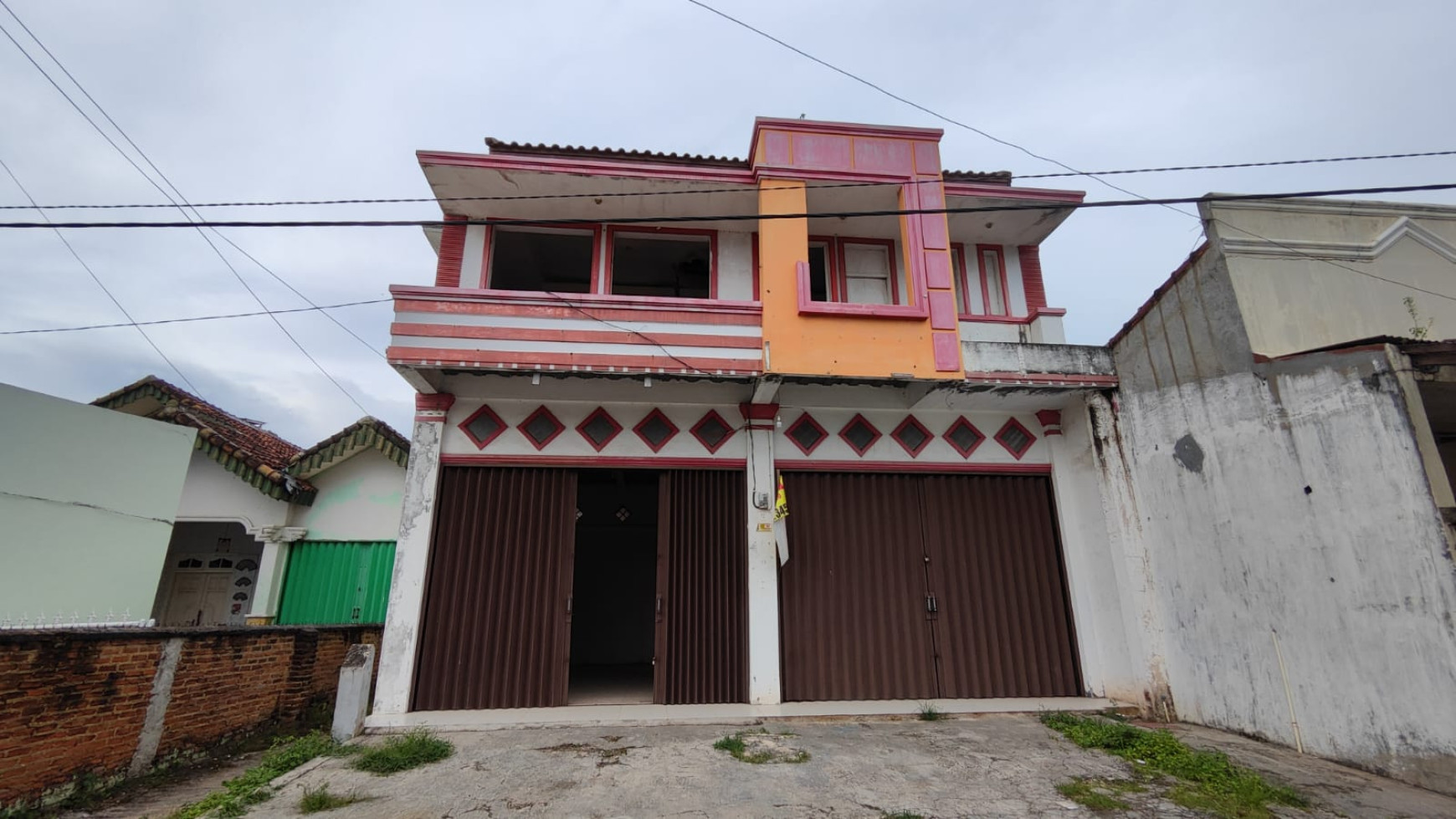 Ruko + Rumah di Jalan Pulau Damar Sukarame cocok buat usaha dan tempat tinggal