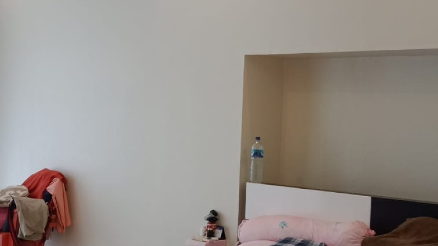 Rumah View Danau Bonus Kitchen Set Exclusive di Citra Garden