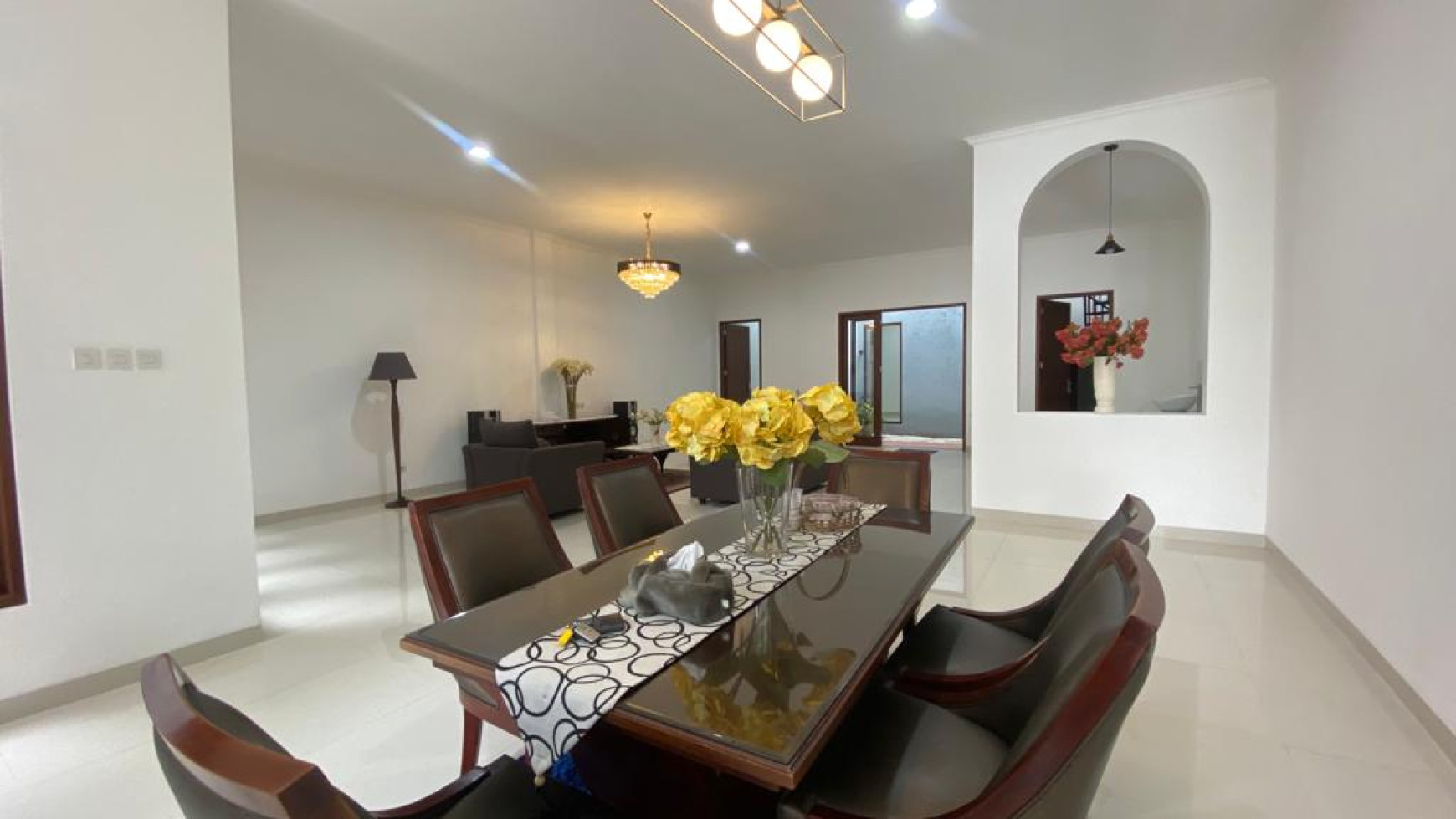 RUMAH BARU DIJUAL CEPAT