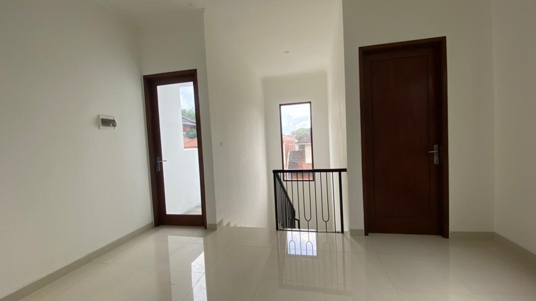 RUMAH BARU DIJUAL CEPAT