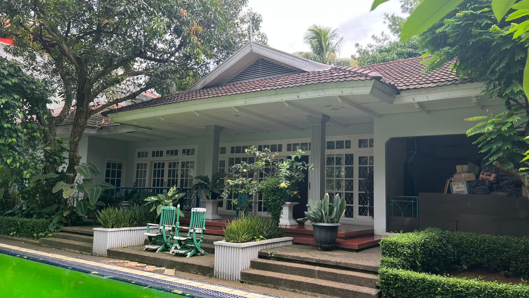 Rumah Hitung Tanah Luas Banget Lokasi Super Bagus Di Jagakarsa