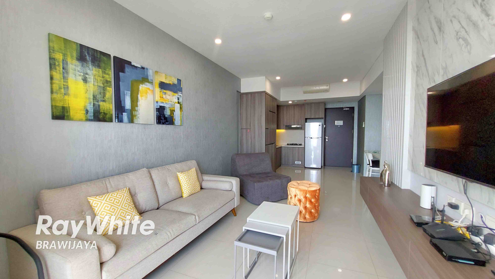 APARTEMEN LEXINGTON, TOWER 1, LANTAI 20, 2 BEDROOMS, FURNISHED, CITY VIEW