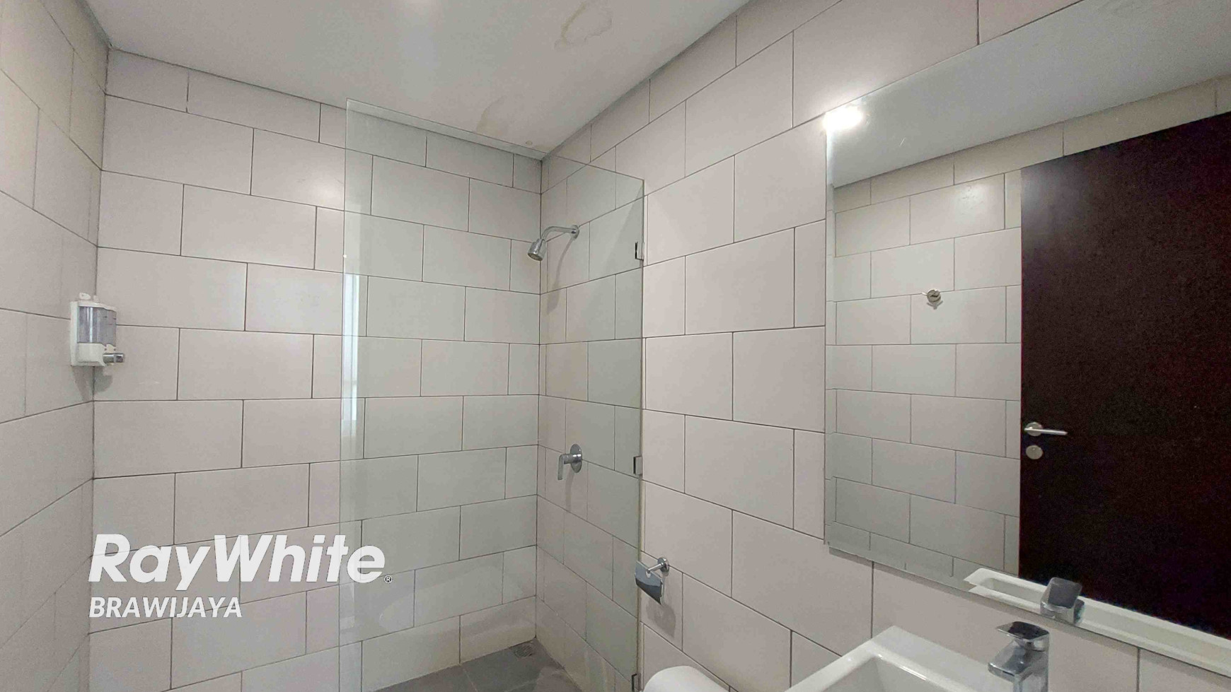 APARTEMEN LEXINGTON, TOWER 1, LANTAI 20, 2 BEDROOMS, FURNISHED, CITY VIEW