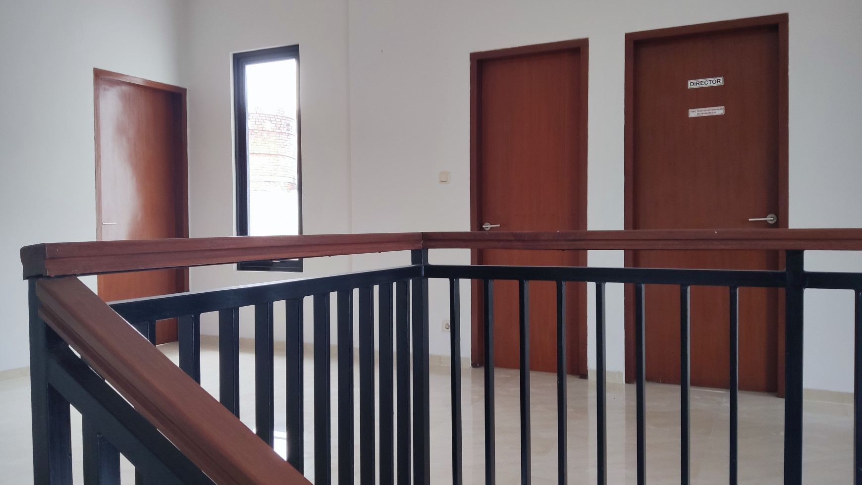 JUAL RUMAH MEWAH LOKASI PONDOK PINANG