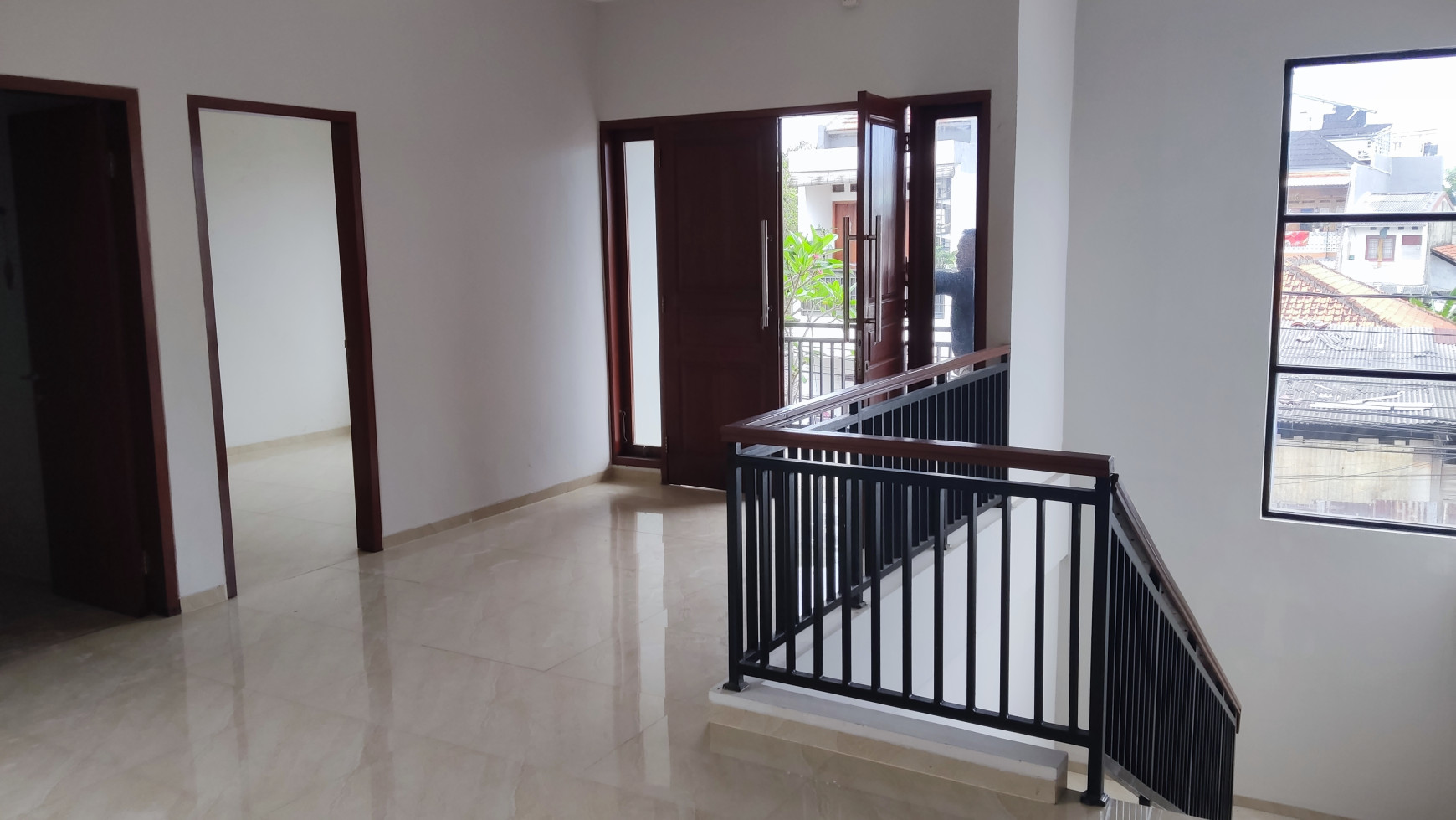 JUAL RUMAH MEWAH LOKASI PONDOK PINANG