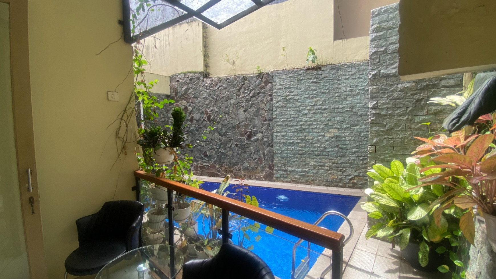 JUAL RUMAH NYAMAN PONDOK INDAH 