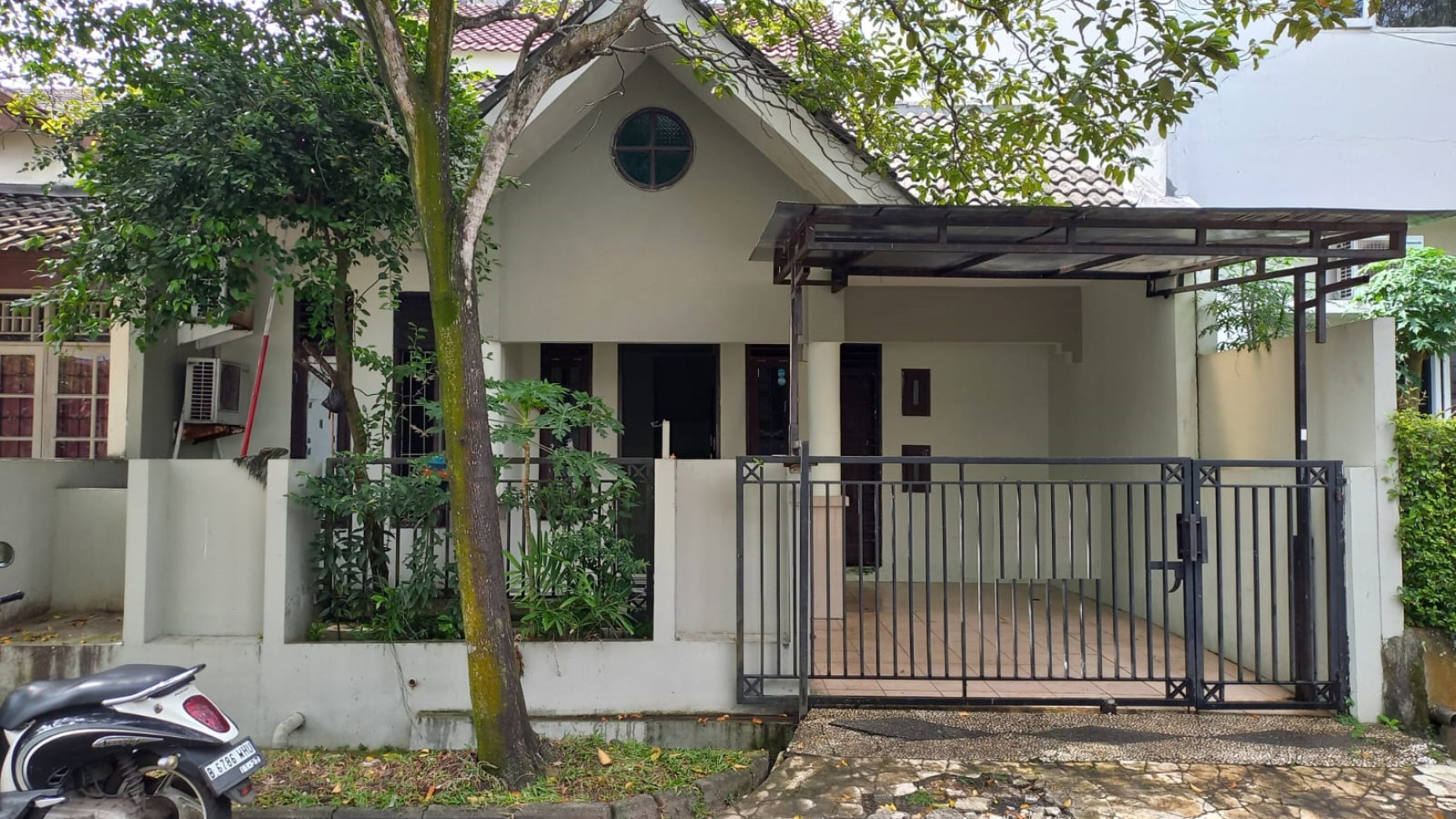 Rumah di Bintaro Sektor 9