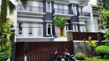 JUAL RUMAH MEWAH MODERN PONDOK INDAH