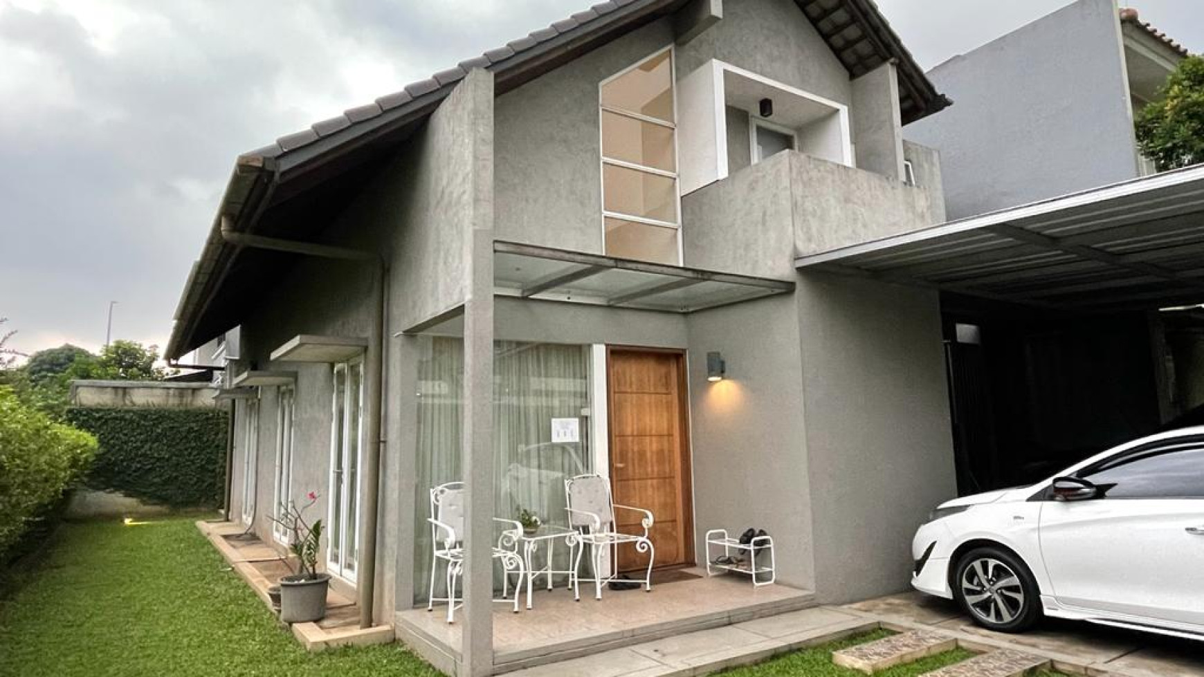 Rumah industrial Design Golden Vienna BSD city