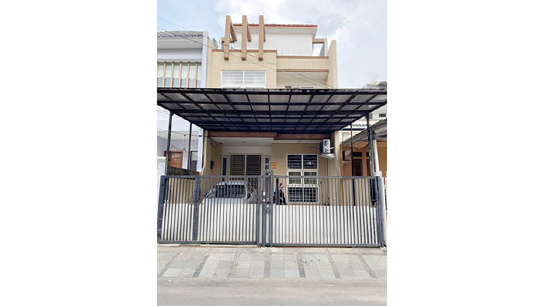 Rumah Gading Elok Utara, Kelapa Gading Luas 6x20m2