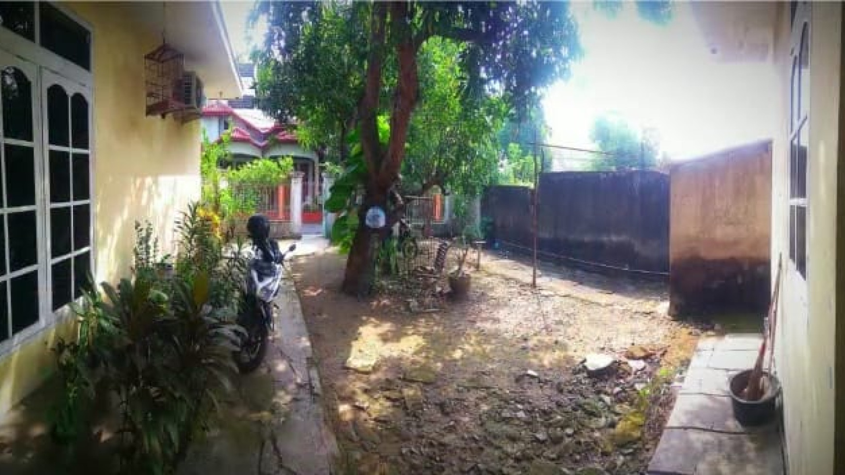 Rumah Di Jalan Walet Cirebon