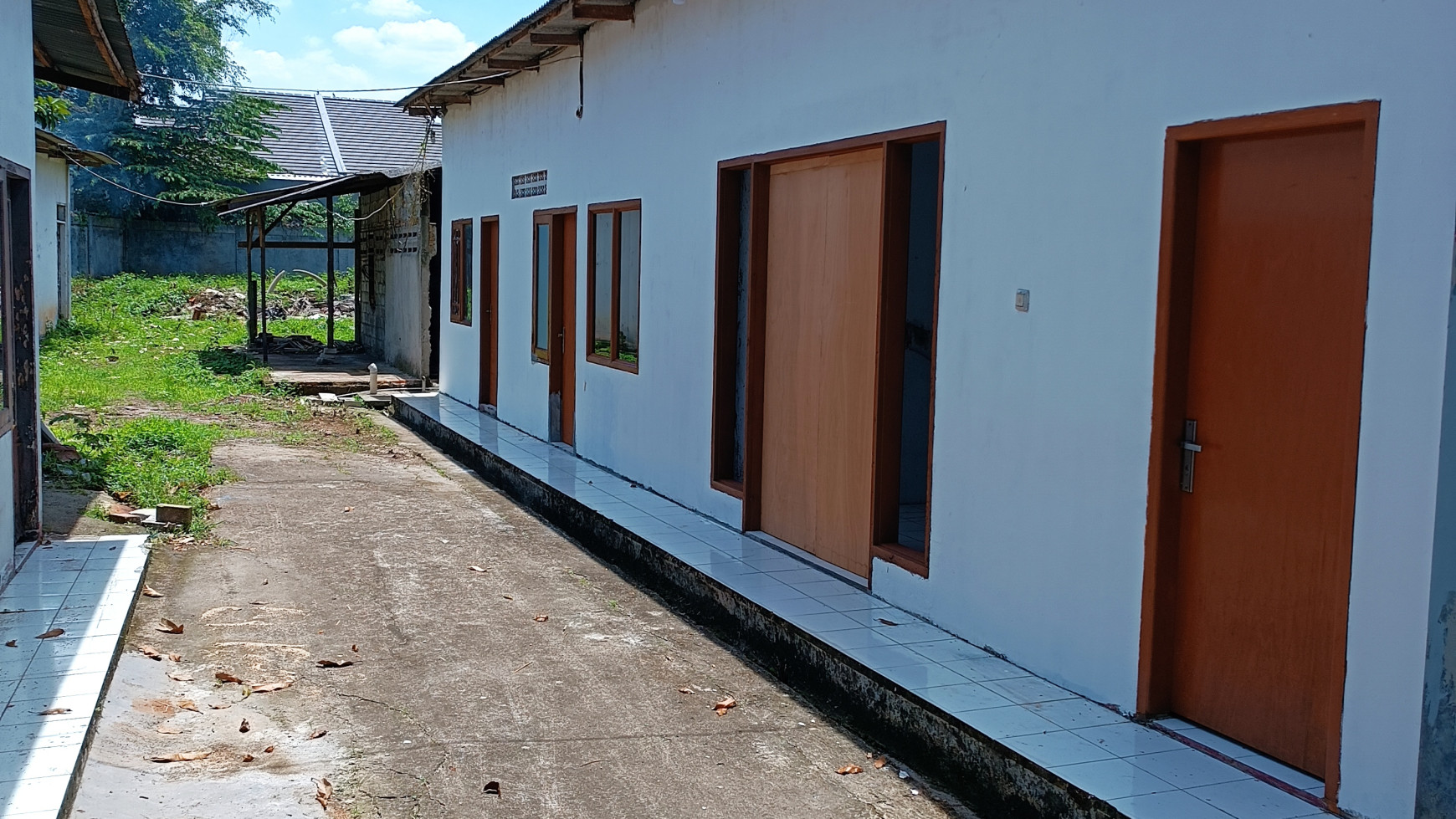 Tanah cipondoh ngantong Rumah Mess