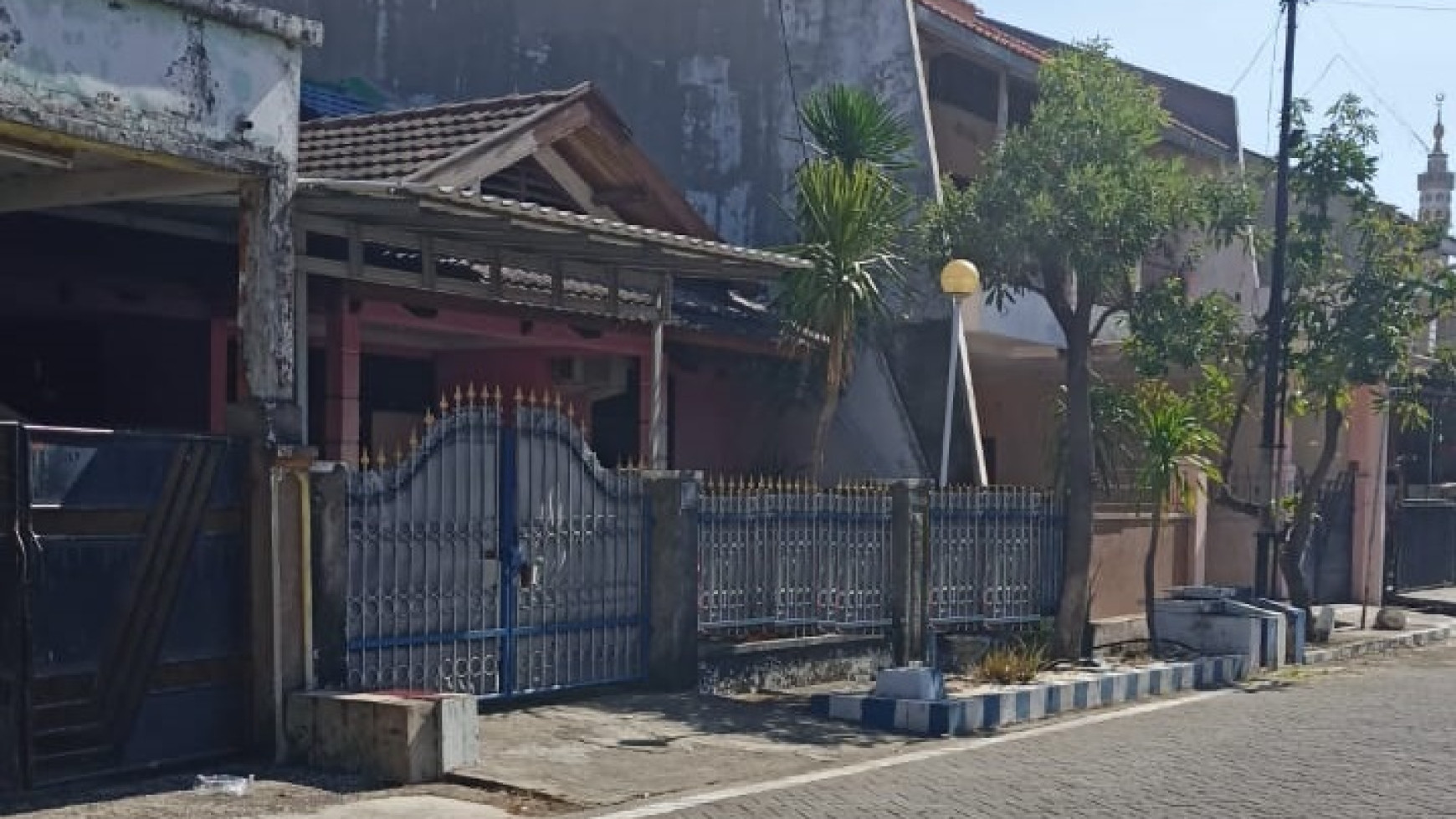 Rumah SHM 2 lantai di Rungkut Asri Timur,Surabaya