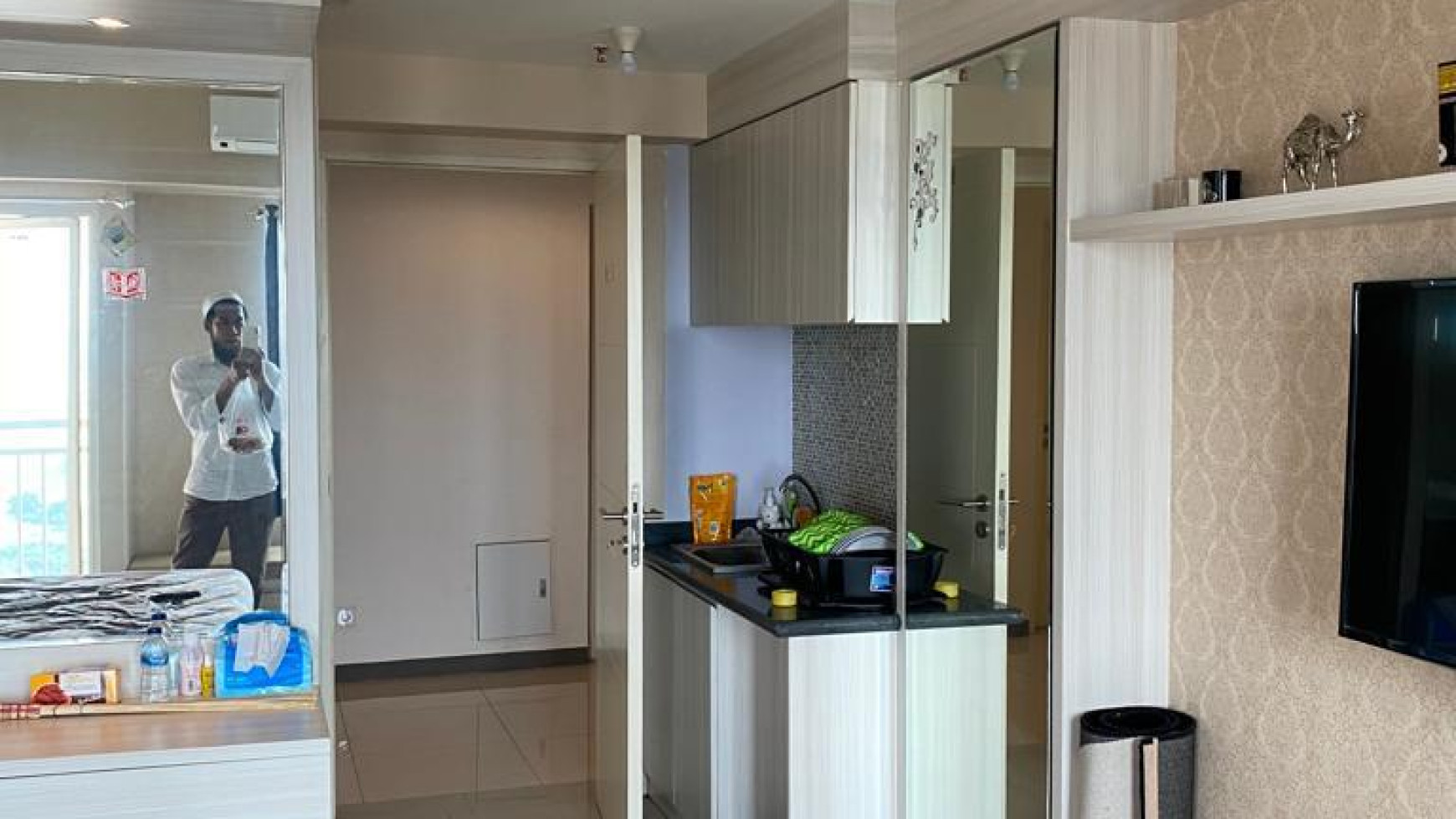 Dijual Apartemen Supermall Mansion Tanglin Type Studio