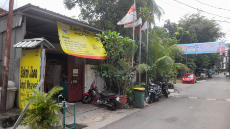 Dijual Rumah Hitung Tanah di Kebayoran Baru 